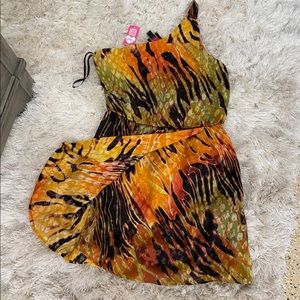 2b Bebe safari print dress